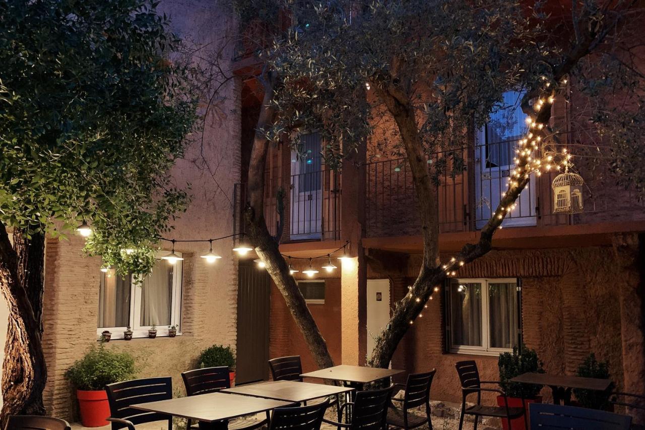 Hotel Le Magnan Avignon Buitenkant foto